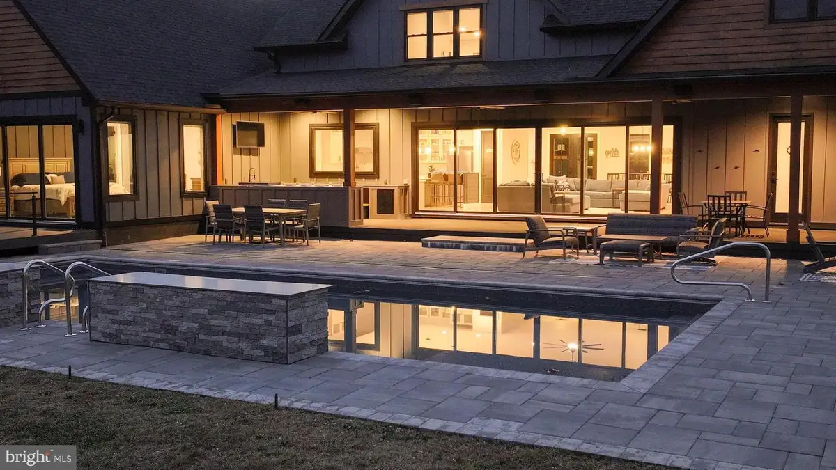 2642 Peach Grove Rd, Louisa, VA 23093 - Image #1