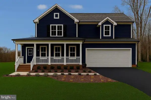 639 Noahs Landing Dr, BUMPASS, VA 23024