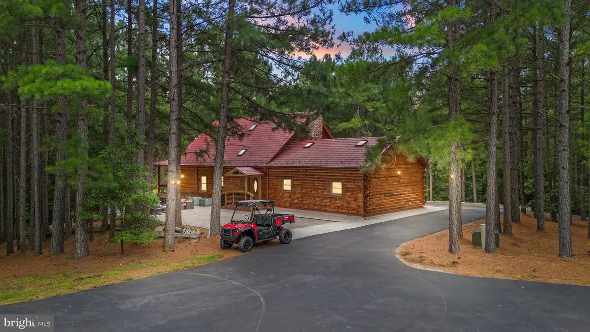 362 Dell Perkins Rd, Louisa, VA 23093 - #1