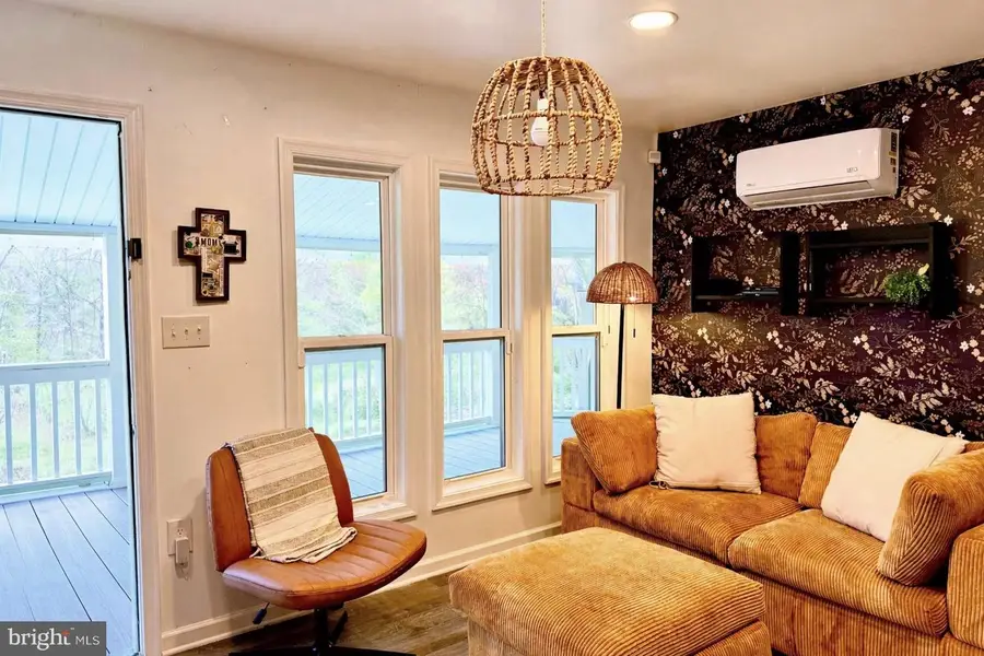 161 N Anna Dr, Louisa, VA 23093 - #3