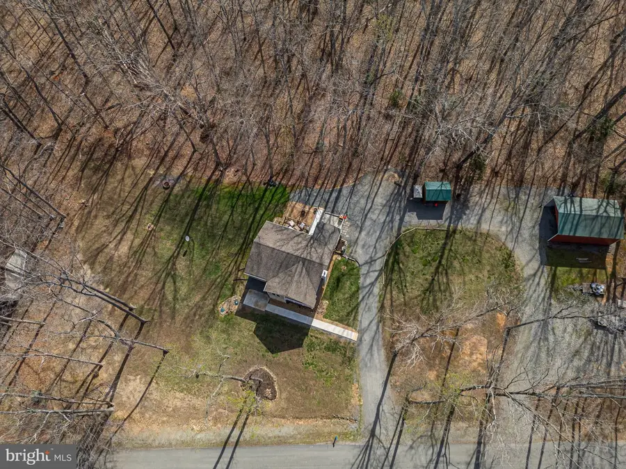 216 Cooke Ln, Bumpass, VA 23024 - #3