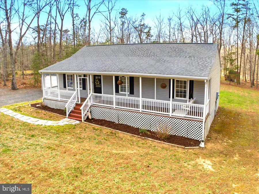 536 Pine Harbour Dr, Mineral, VA 23117 - #3