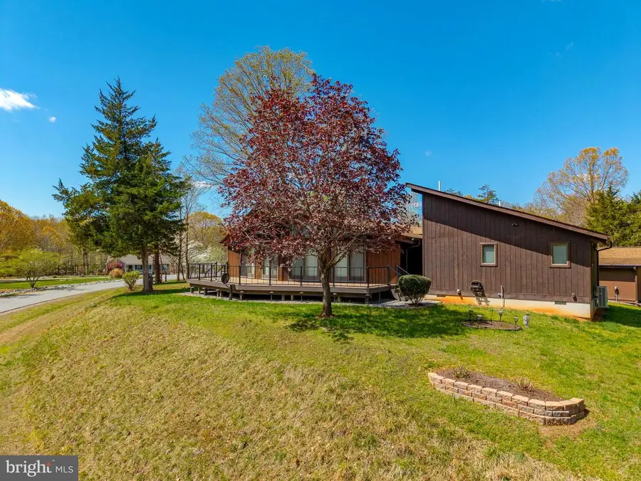 109 White Oak Dr, Mineral, VA 23117 - #2