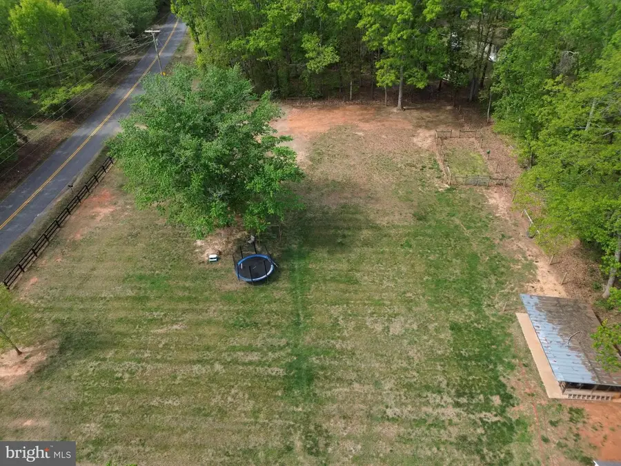 1271 Doctors Rd, Louisa, VA 23093 - #3