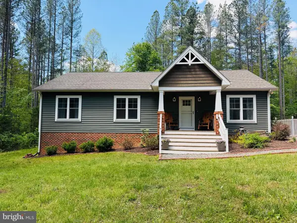 844 Manchester Rd, BUMPASS, VA 23024
