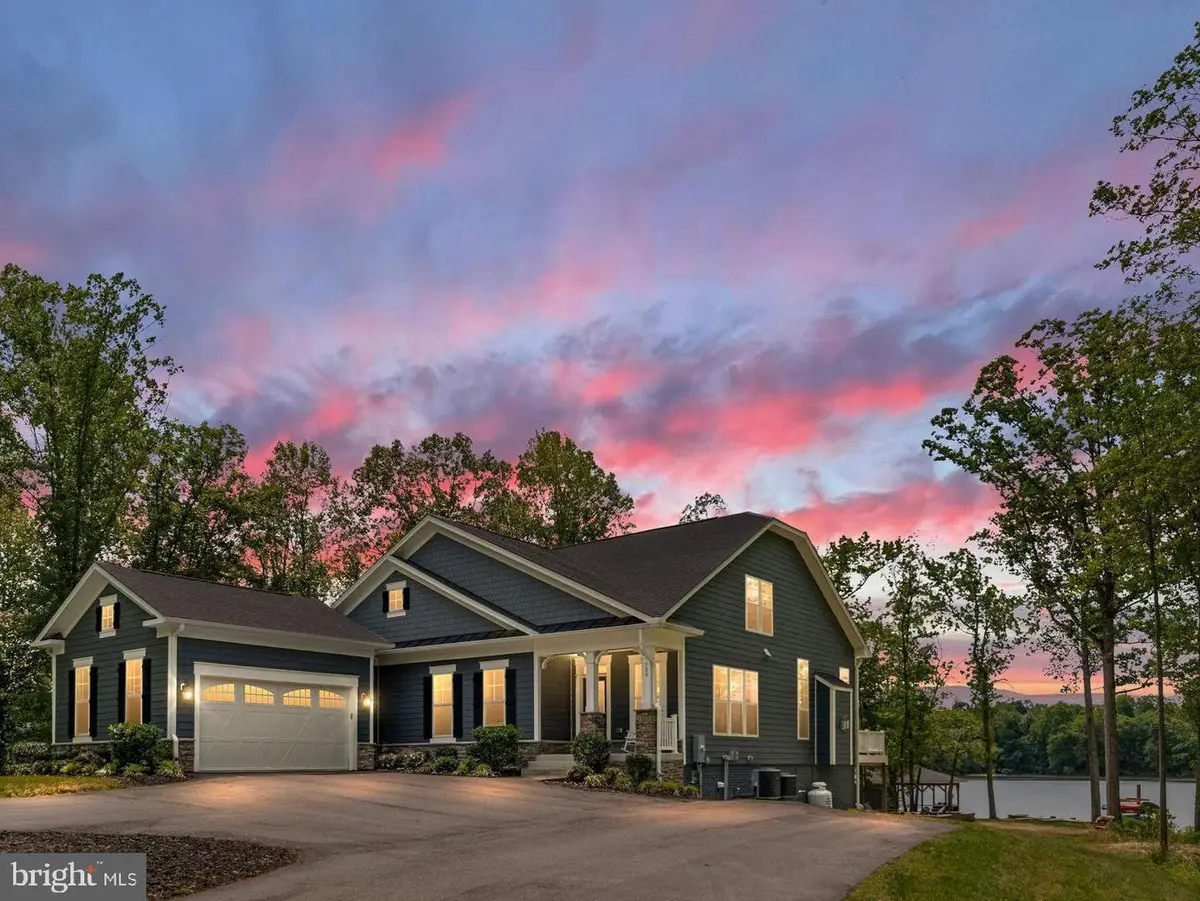 120 Fairview Dr, Mineral, VA 23117 - #1