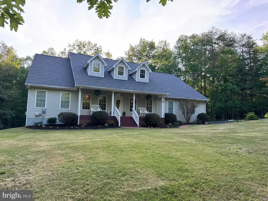 1803 Shenandoah Crossing Dr, Gordonsville, VA 22942 - #2