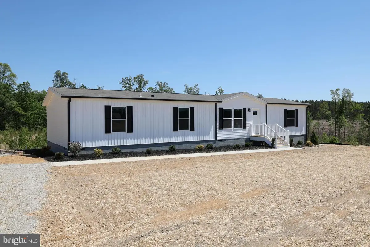 355 Moorefield Rd, Mineral, VA 23117 - #1
