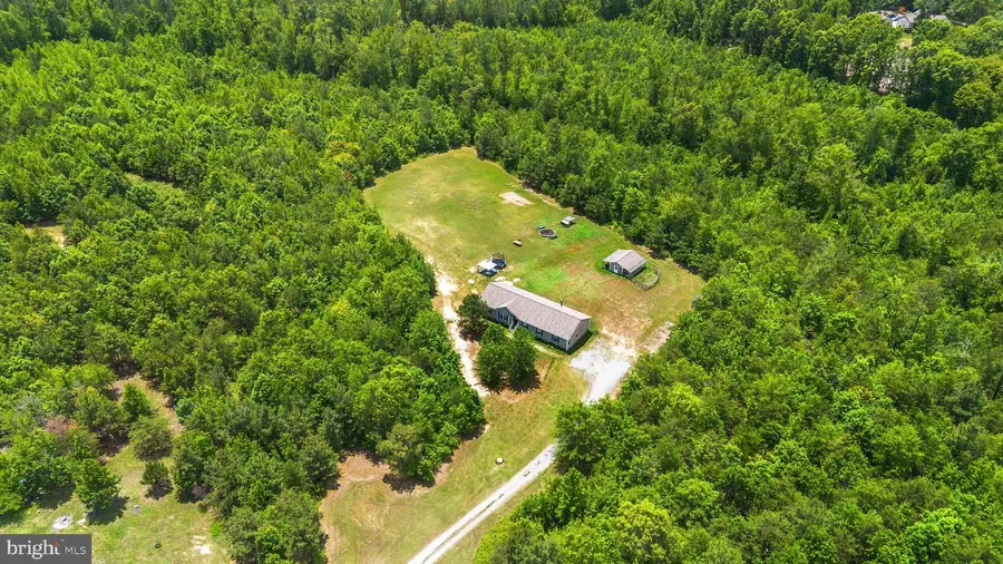 212 Briar Cir, Bumpass, VA 23024 - #3