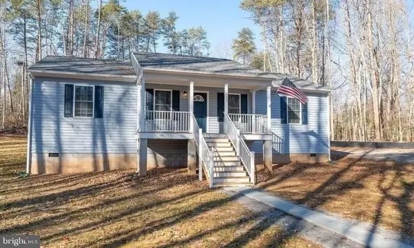 923 Anna Coves Blvd, MINERAL, VA 23117