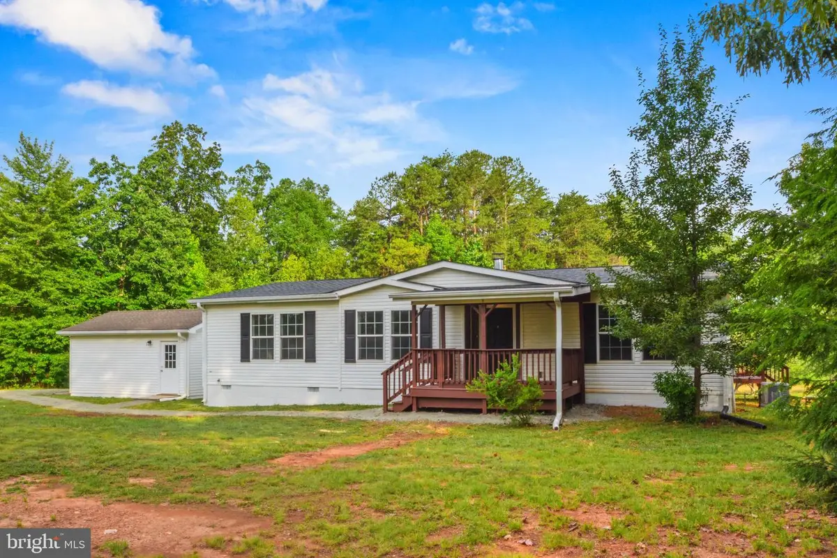 31 Cosner Rd, Louisa, VA 23093 - #1