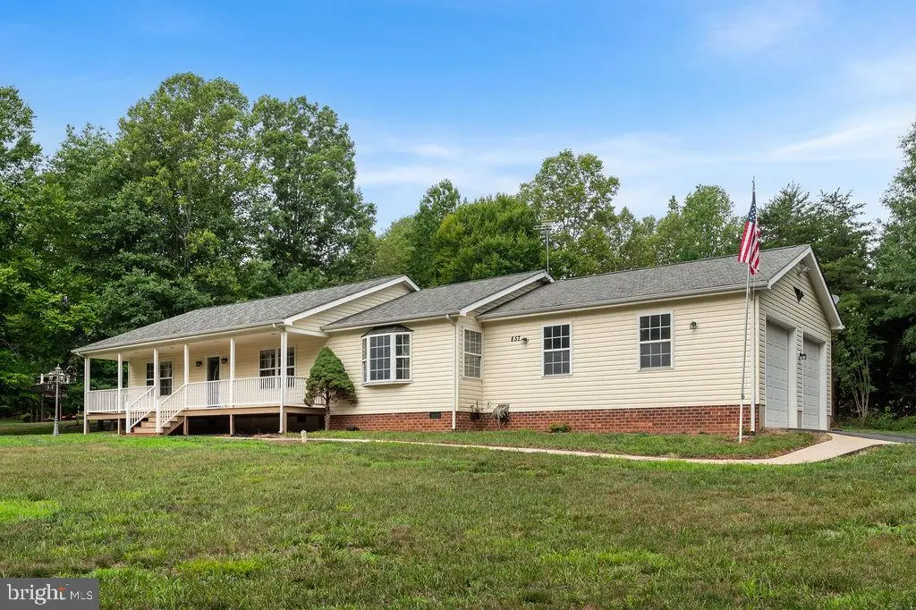 857 Tall Pines Dr, Mineral, VA 23117 - #1