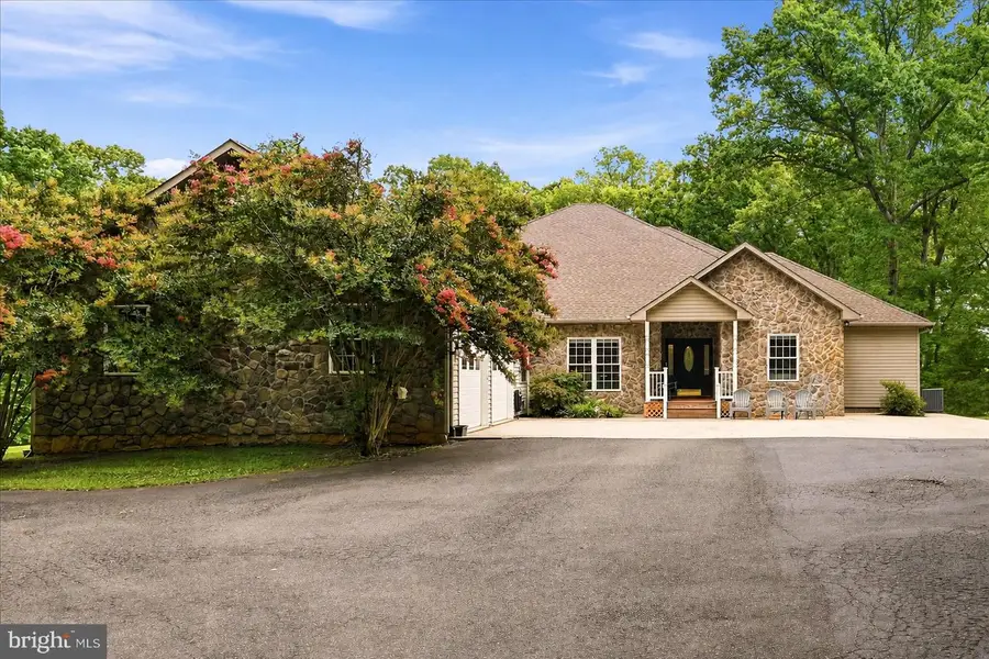520 Oak Grove Dr, Mineral, VA 23117 - #3