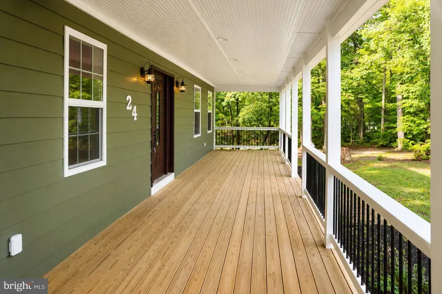 24 Pointer Ln, Zion Crossroads, VA 22942 - #3