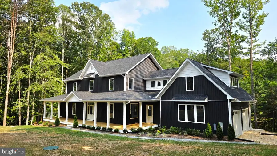 515 Noahs Landing Dr, Bumpass, VA 23024 - #2