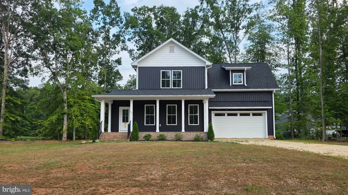639 Noahs Landing Dr, Bumpass, VA 23024 - #1