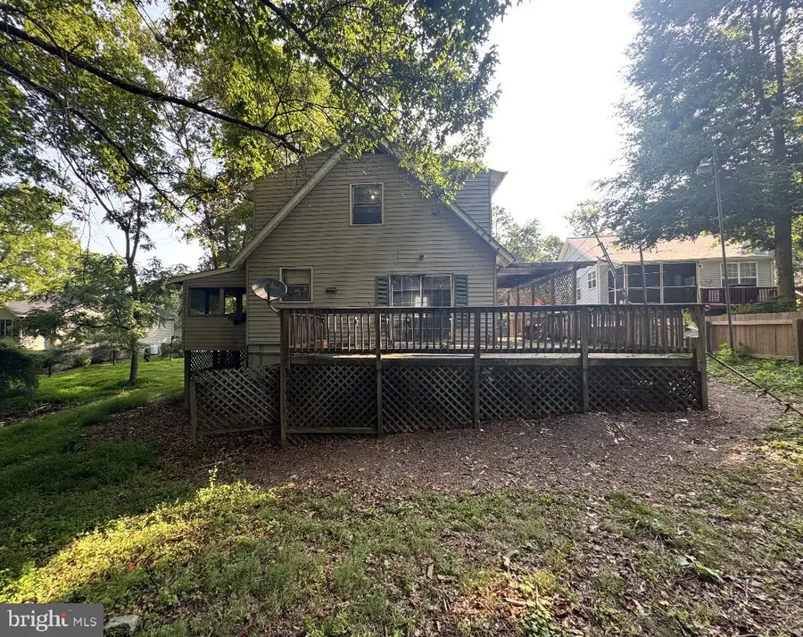 323 Poplar Dr, Louisa, VA 23093 - #2