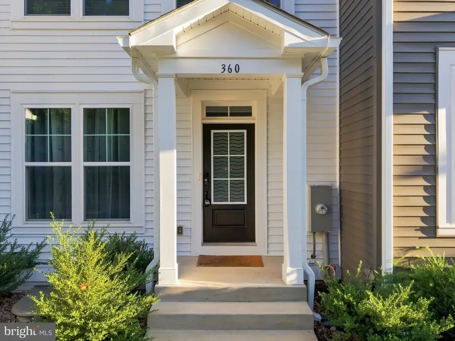 360 Lake Front Dr #j002, Mineral, VA 23117 - #2