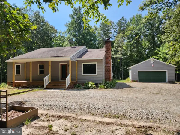 652 Jackson Rd, BUMPASS, VA 23024