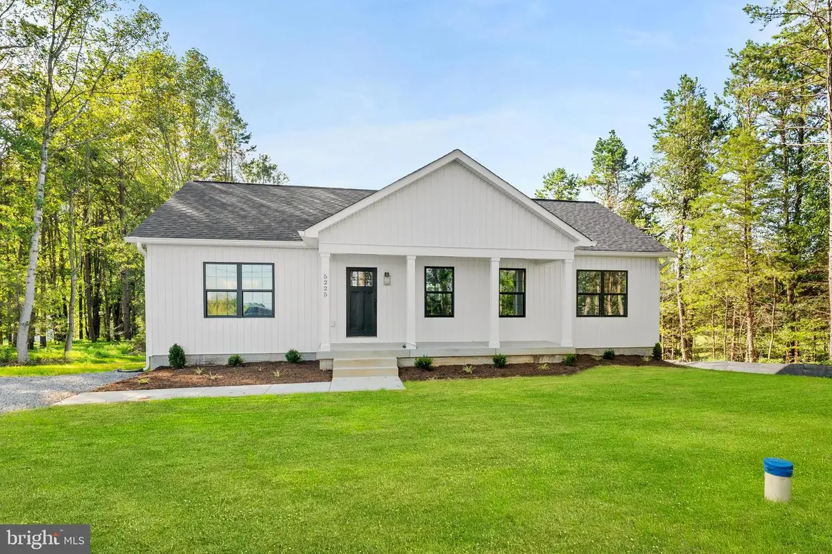 5225 Buckner Rd, Bumpass, VA 23024 - #1