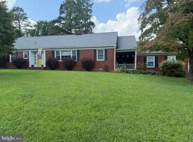 110 Ellisville Dr, Louisa, VA 23093 - #1
