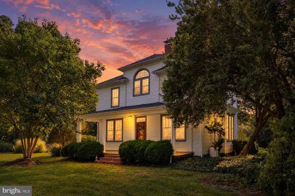 19564 Louisa Rd, LOUISA, VA 23093
