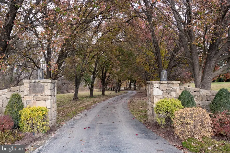 37896 Legard Farm Rd, Hillsboro, VA 20132 - Image #3