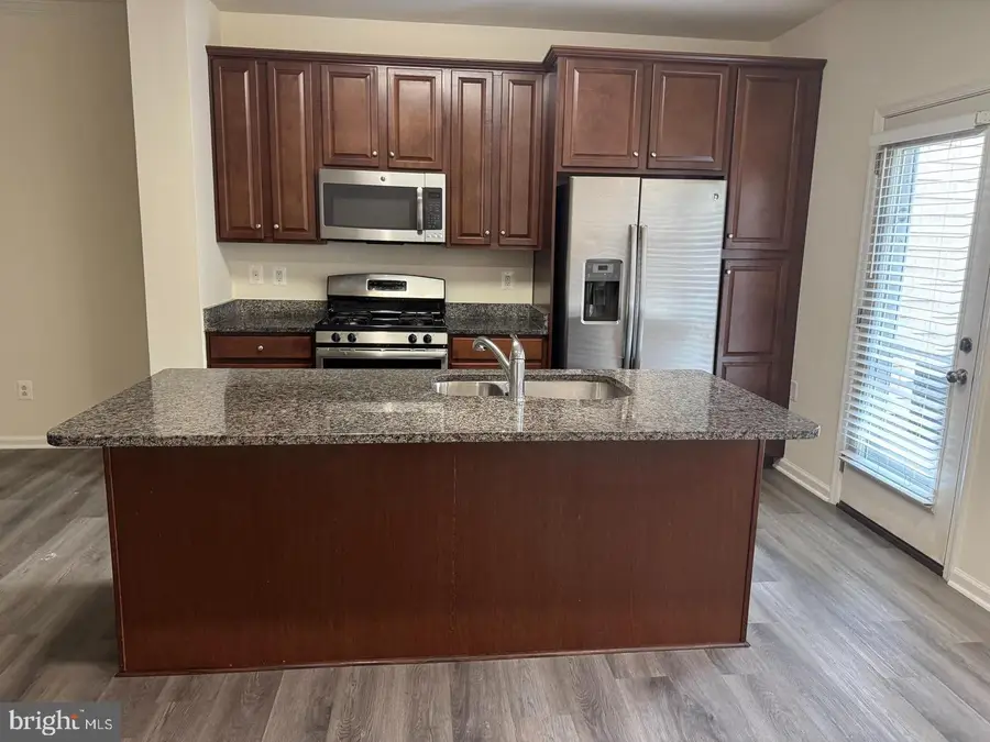 24641 Greysteel Sq, Aldie, VA 20105 - Image #2