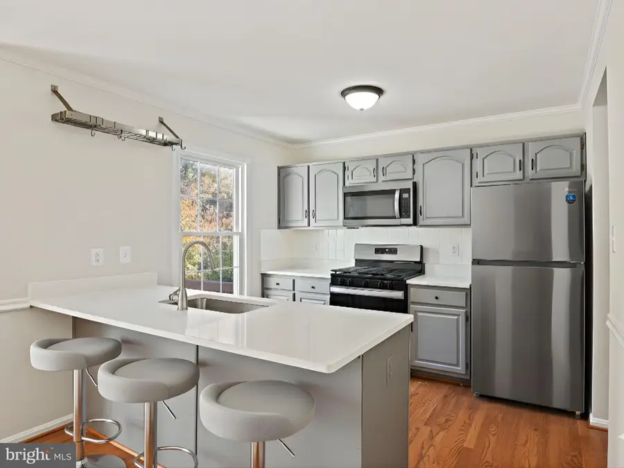 44027 Gala Cir, Ashburn, VA 20147 - Image #2