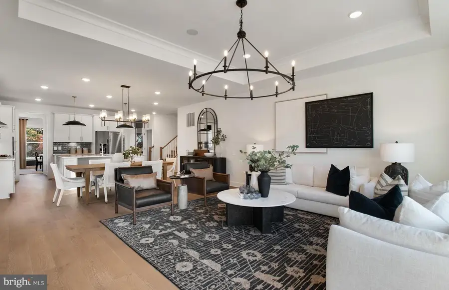 42708 Cattail Creek Dr, Leesburg, VA 20176 - Image #2