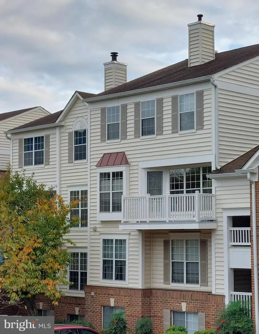 46893 Eaton Ter #300, Sterling, VA 20164 - Image #2