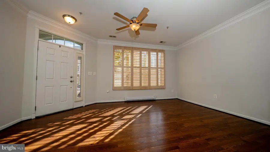 23579 Belvoir Woods Ter, Ashburn, VA 20148 - Image #3