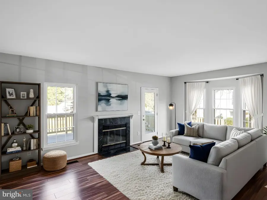 21031 Lemon Springs Ter, Ashburn, VA 20147 - Image #3