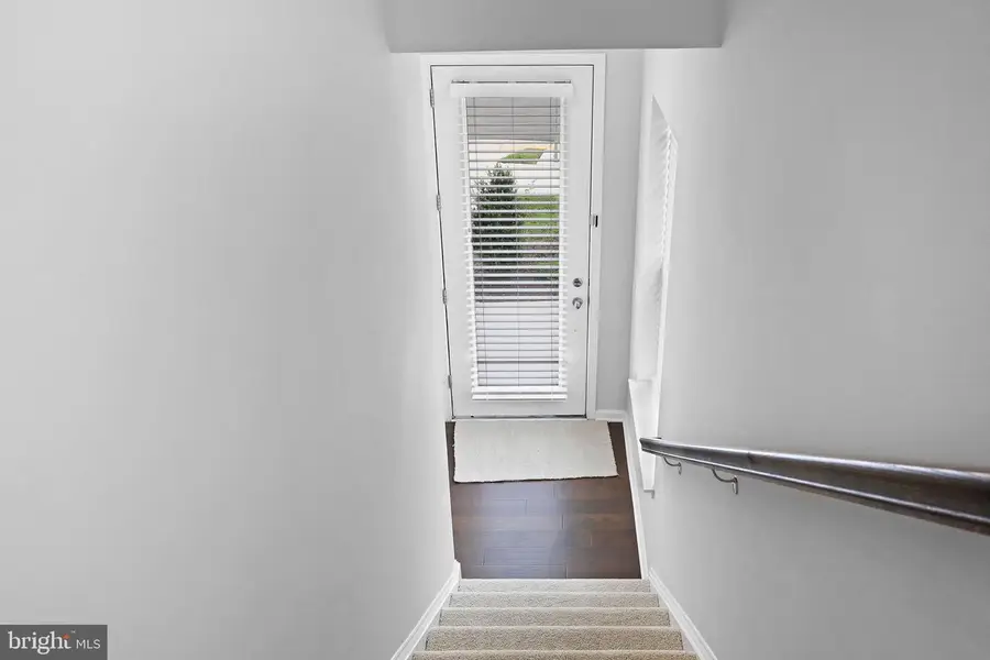 43009 Lost Farm Ter, Leesburg, VA 20175 - Image #2