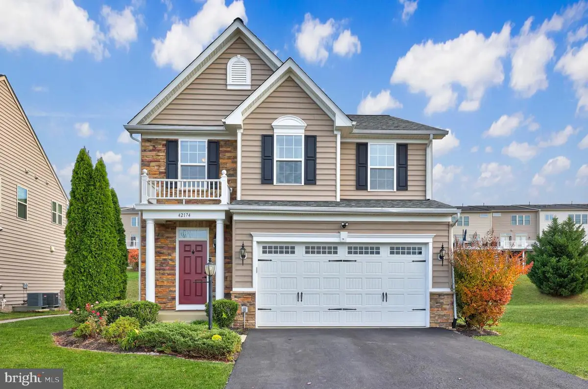 42174 Winning Glory Dr, Aldie, VA 20105 - Image #1