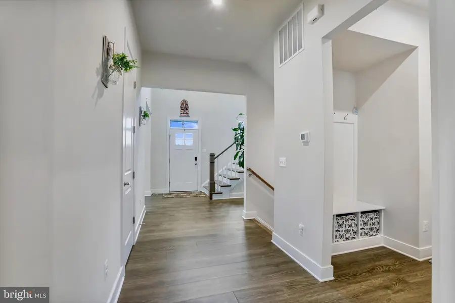 24289 Grayleaf Willow Pl, Aldie, VA 20105 - Image #2