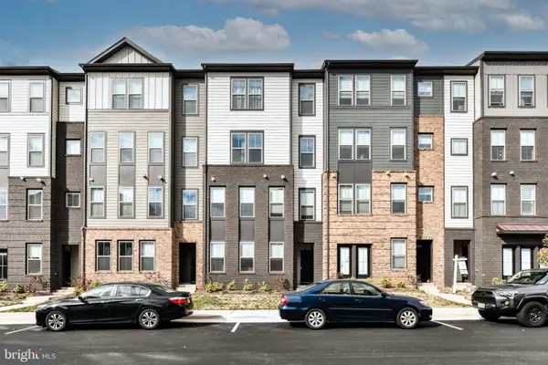 45922 Swallow Ter, STERLING, VA 20165