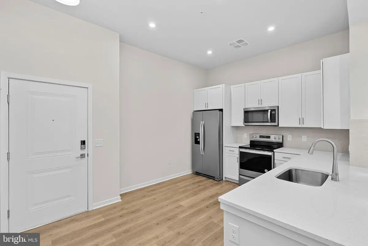 700 Mount Airy Ter Ne #403a, Leesburg, VA 20176 - Image #1