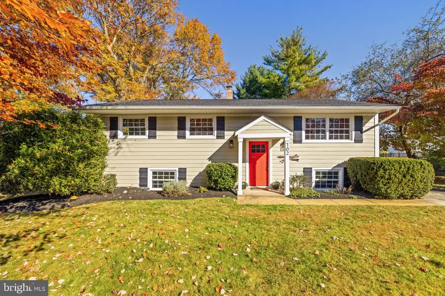 702 Stonewall Ave, Middleburg, VA 20117 - Image #2