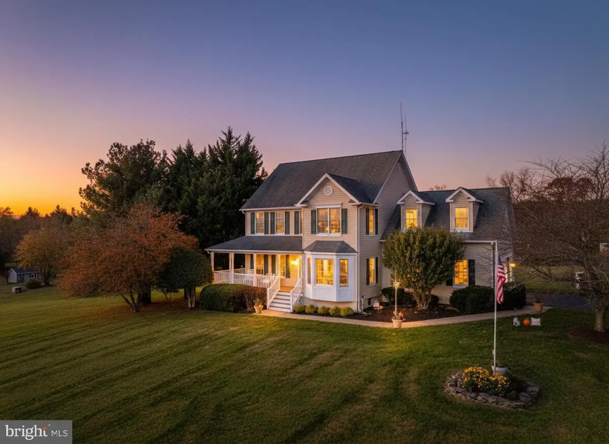 39854 Canterfield Ct, Lovettsville, VA 20180 - Image #1