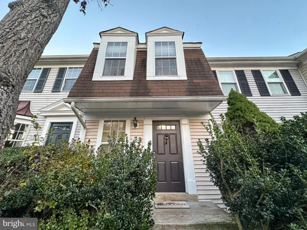 3 Palmer Ct, STERLING, VA 20165