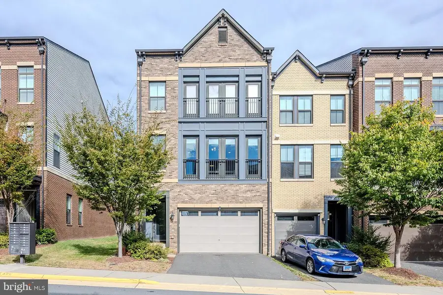 42298 Impervious Ter, Brambleton, VA 20148 - Image #2