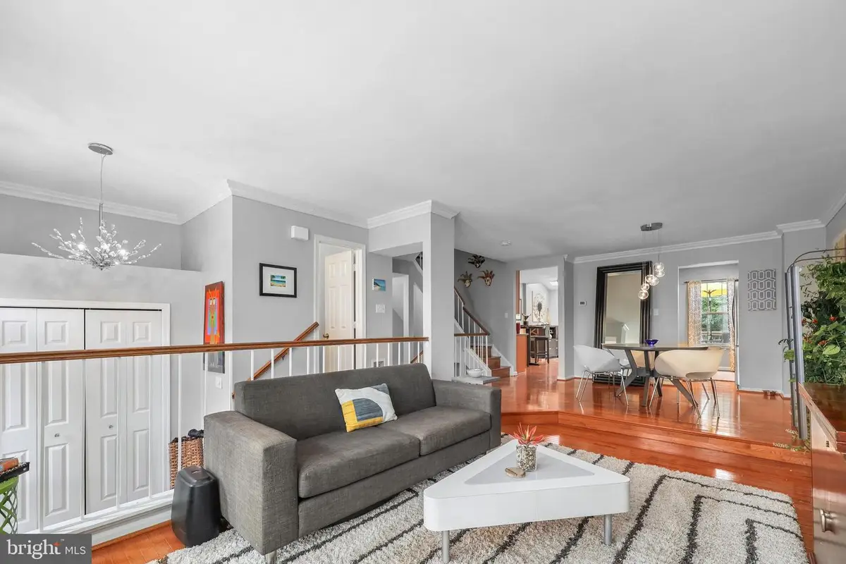 44004 Florence Ter, Ashburn, VA 20147 - Image #1