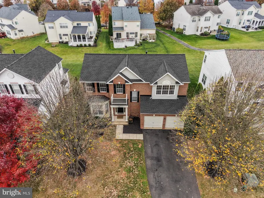 208 E Alpine Dr Se, Leesburg, VA 20175 - Image #2