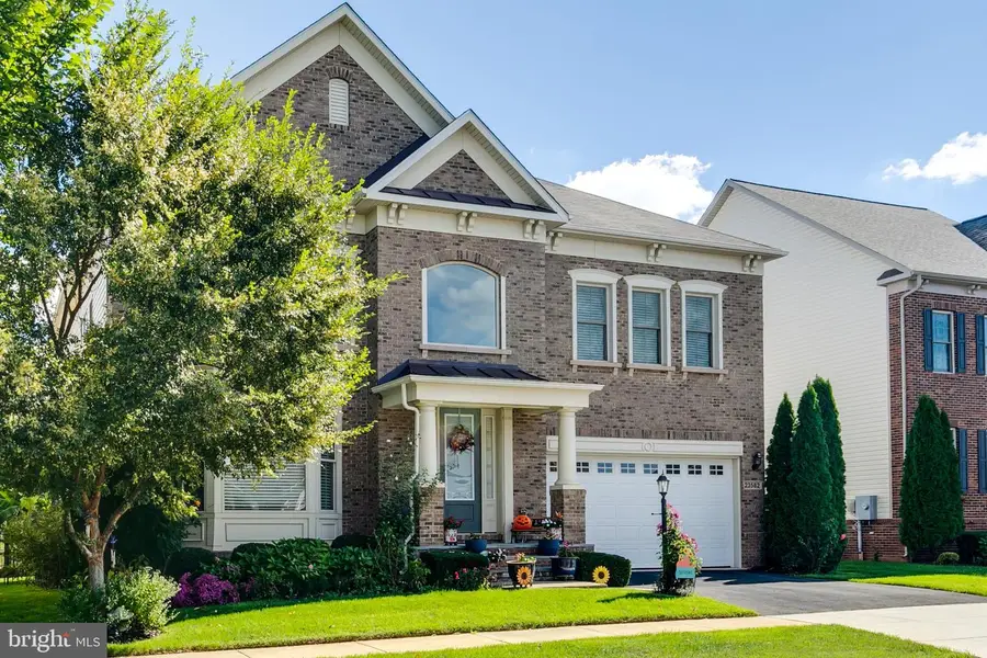 23582 Prosperity Ridge Pl, Brambleton, VA 20148 - Image #3