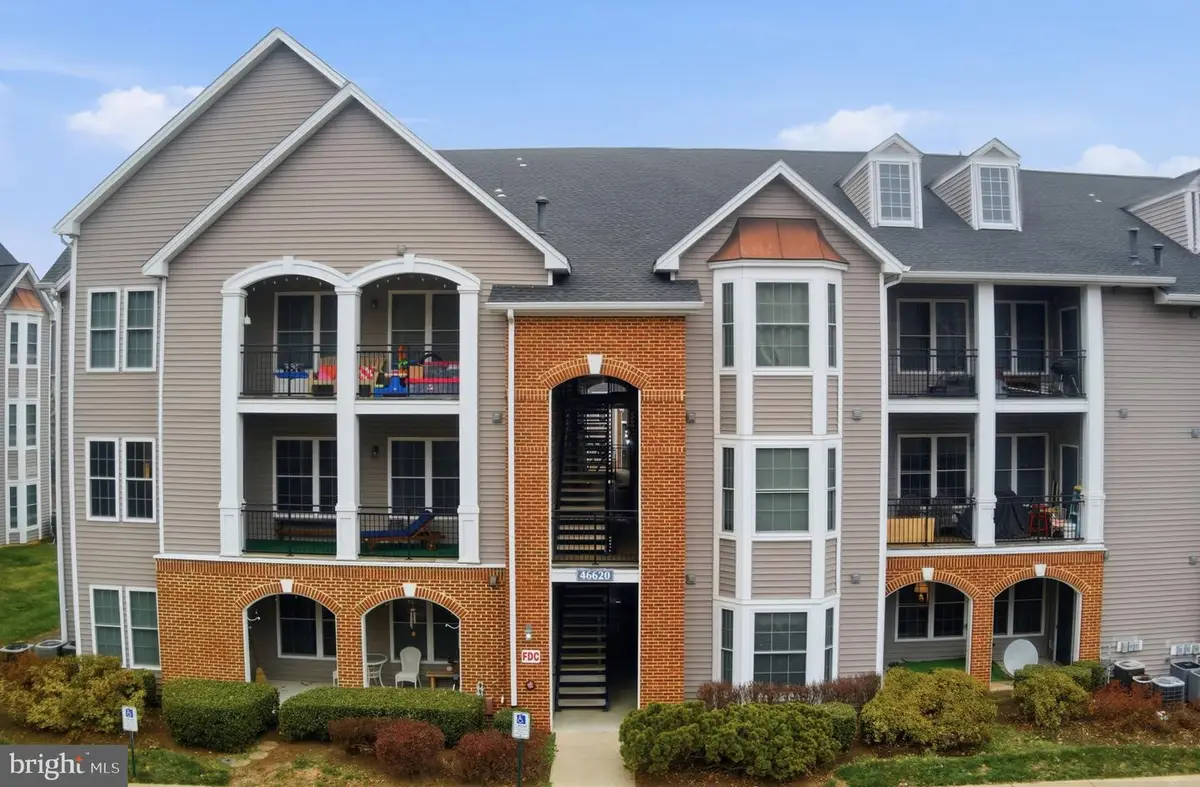 46620 Drysdale Ter #203, Sterling, VA 20165 - Image #1