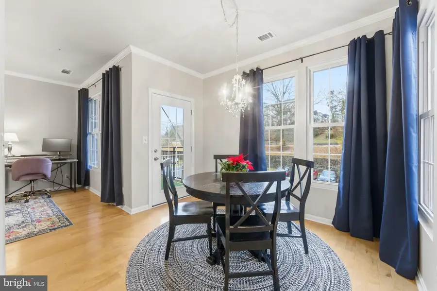 46620 Drysdale Ter #203, Sterling, VA 20165 - Image #3