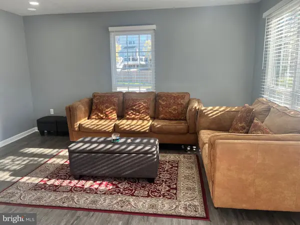 832 Smartts Ln Ne, LEESBURG, VA 20176