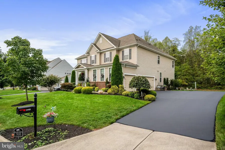 24469 Island Pool Ct, Aldie, VA 20105 - Image #3