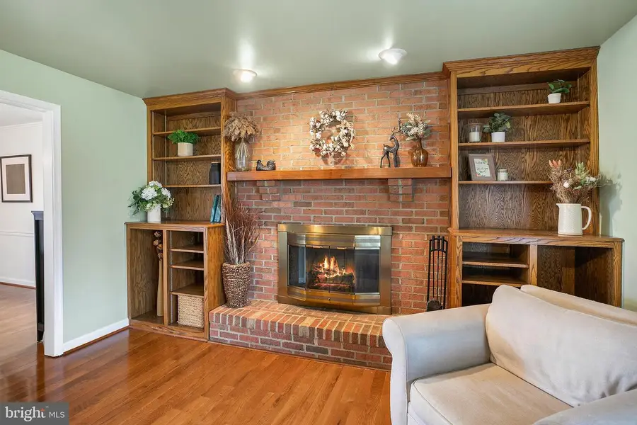 11946 Ropp Ln, Lovettsville, VA 20180 - Image #3